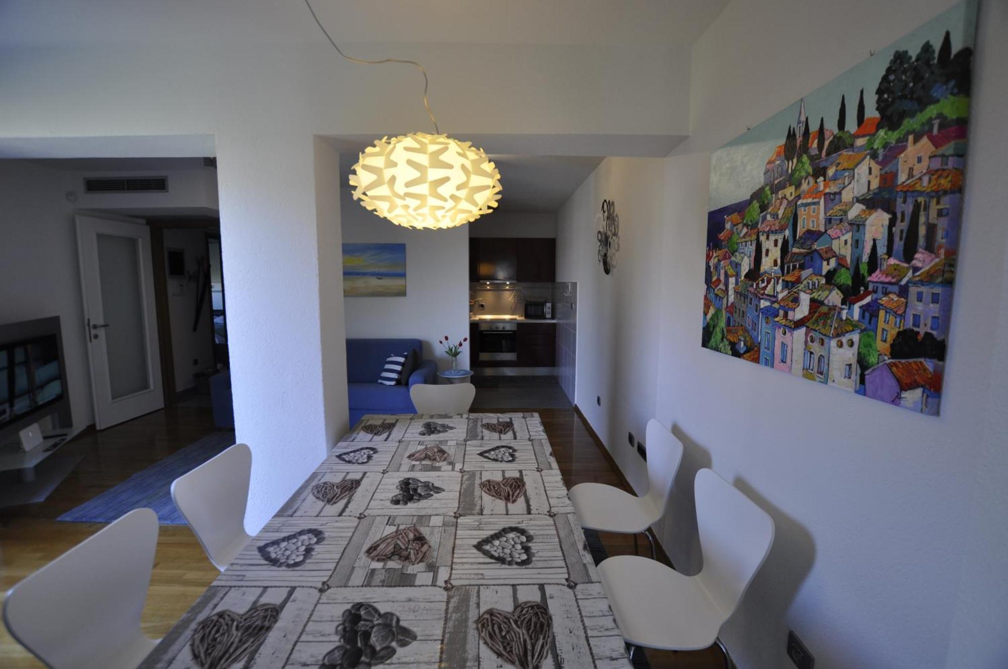 Alessia Apartments-top Location And Garage Parking