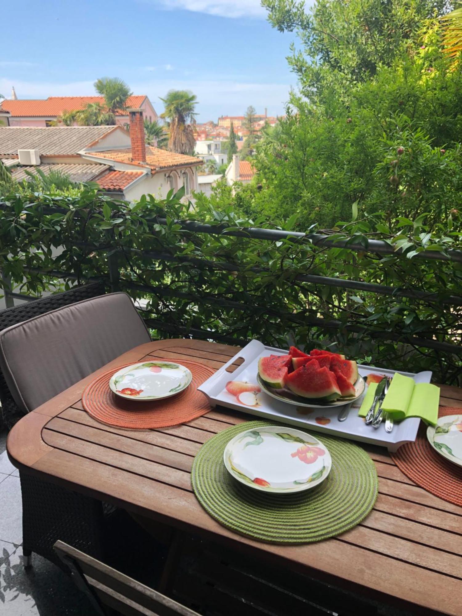 Appartement Alessia Apartments-top Location And Garage Parking *