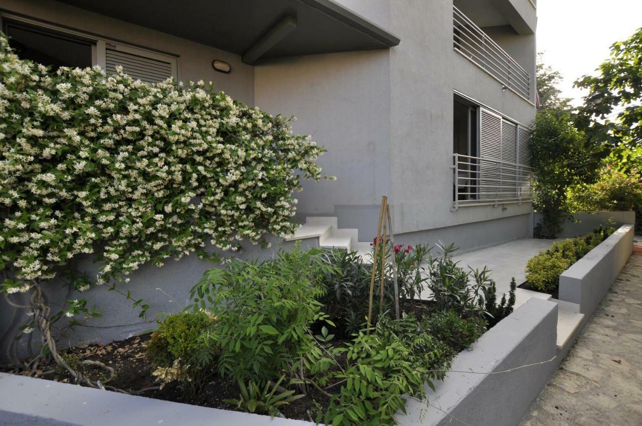 Appartement Alessia Apartments-top Location And Garage Parking *